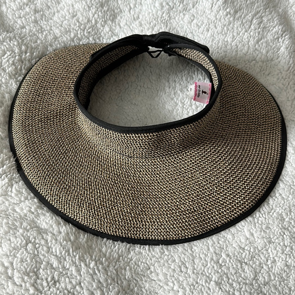 Sur La Table Wide-Brim Visor